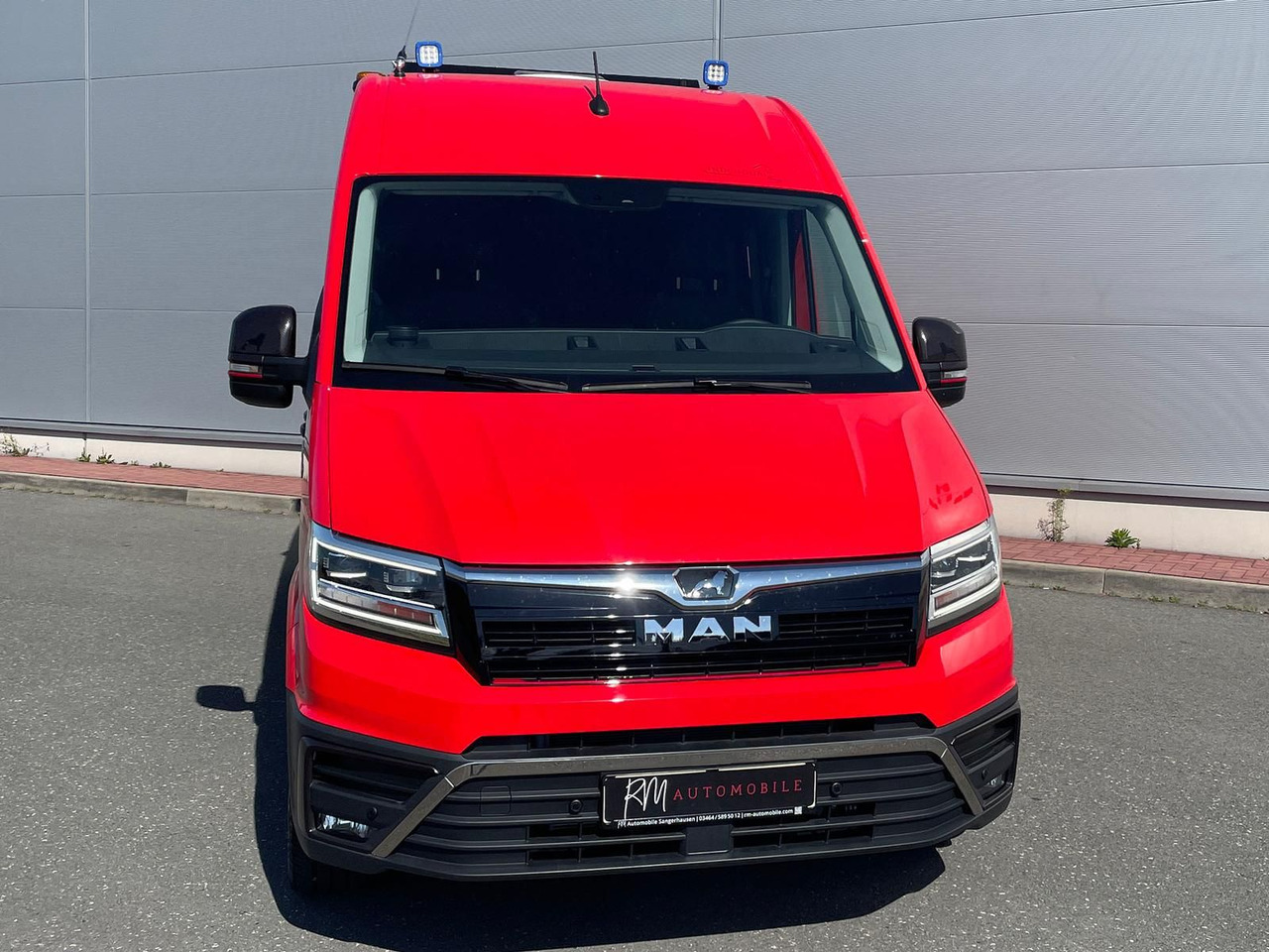 MAN TGE 3.180 L3H3 Individual S BF3+ BEGLEITFAHRZEUG - Патничко комбе: слика 3 MAN TGE 3.180 L3H3 Individual S BF3+ BEGLEITFAHRZEUG - Патничко комбе: слика 3