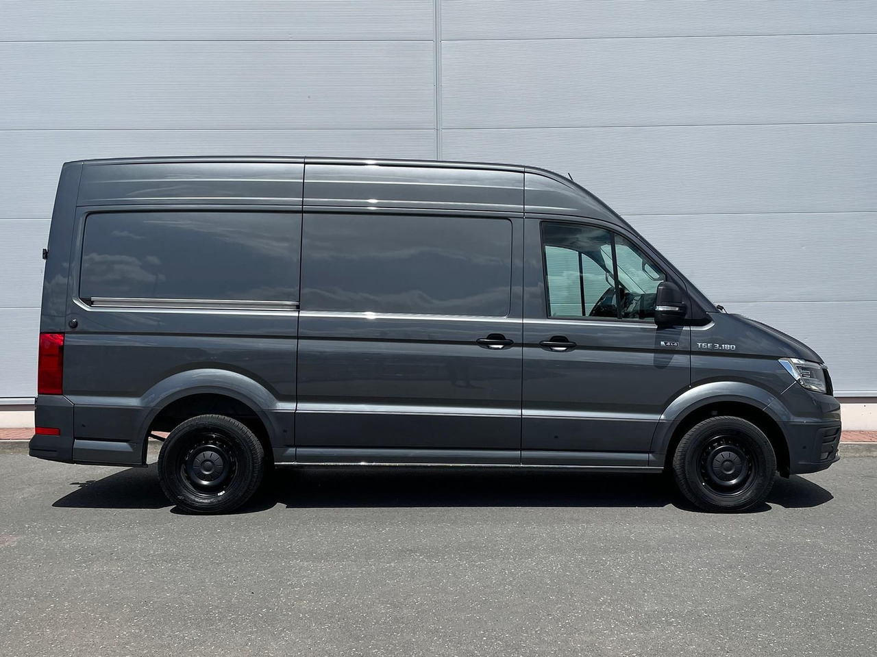 MAN TGE 3.180 L3H3 Kasten 4x4 AUTOM DIFF AHK ACC - Автомобил: слика 5 MAN TGE 3.180 L3H3 Kasten 4x4 AUTOM DIFF AHK ACC - Автомобил: слика 5