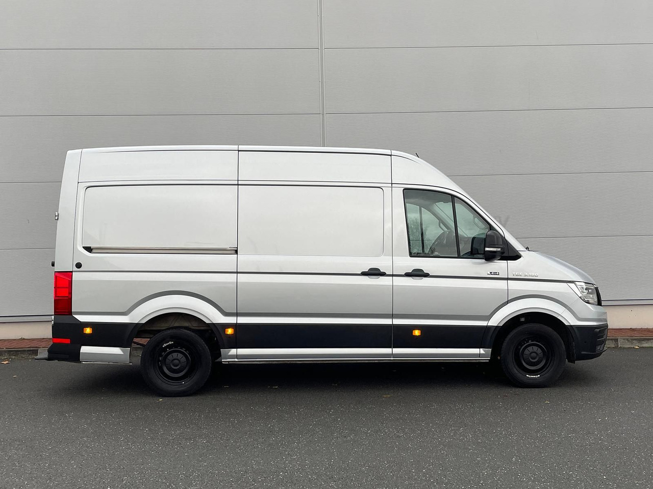 MAN TGE 3.180 L3H3 Kasten 4x4 DIFF NAV ACC STANDH - Товарно комбе: слика 5 MAN TGE 3.180 L3H3 Kasten 4x4 DIFF NAV ACC STANDH - Товарно комбе: слика 5