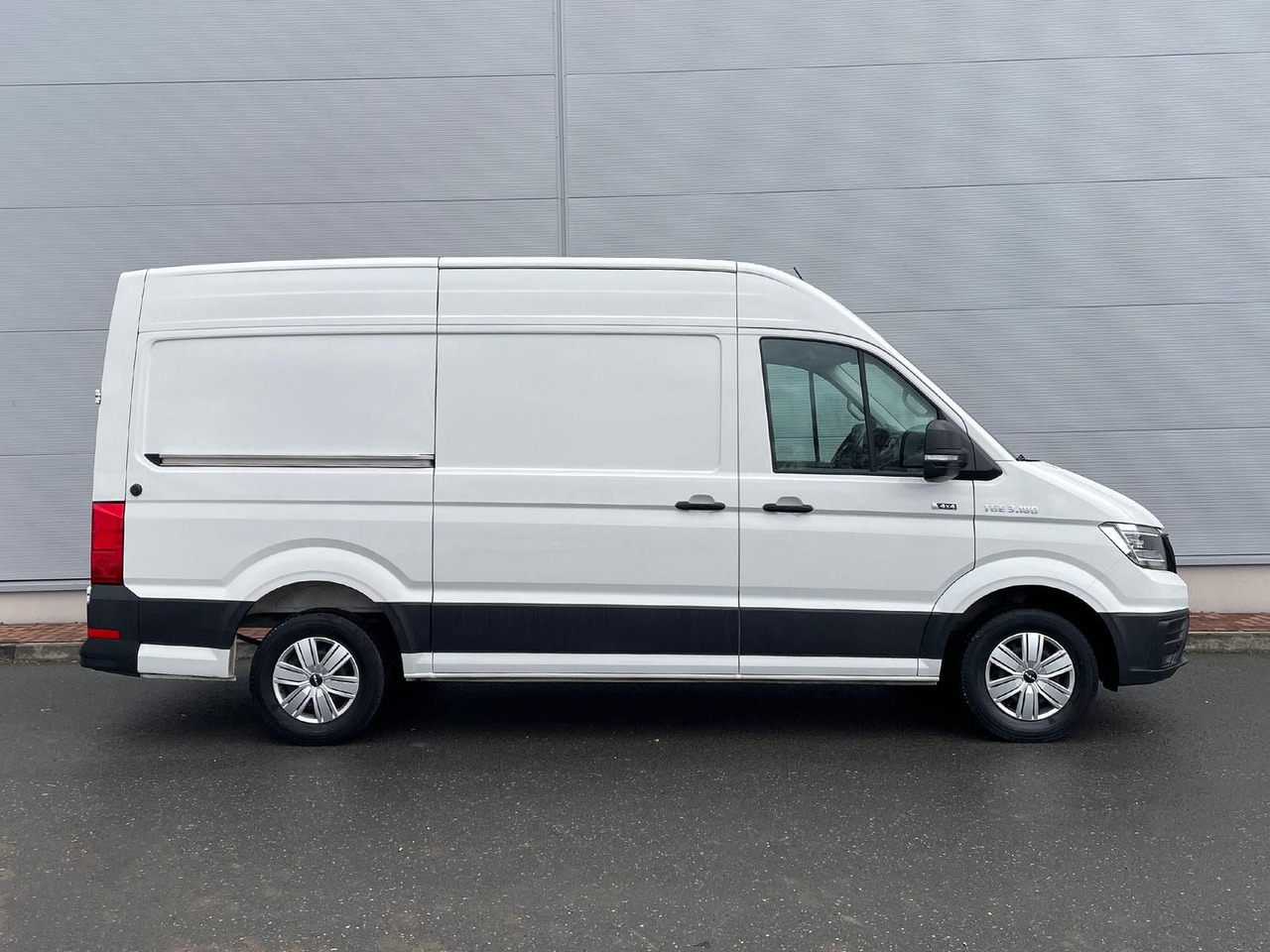 MAN TGE 3.180 L3H3 Kasten 4x4 STANDHZ DIFF AHK ACC - Товарно комбе: слика 5 MAN TGE 3.180 L3H3 Kasten 4x4 STANDHZ DIFF AHK ACC - Товарно комбе: слика 5