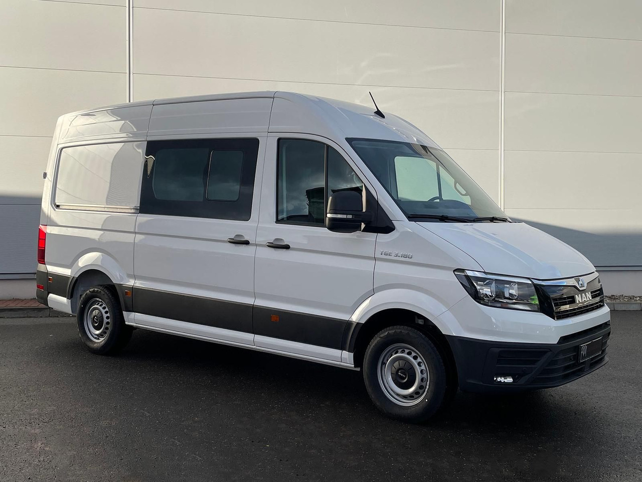 MAN TGE 3.180 L3H3 Kasten ACC DAB 2xSchiebetür SITZH - Патничко комбе: слика 2 MAN TGE 3.180 L3H3 Kasten ACC DAB 2xSchiebetür SITZH - Патничко комбе: слика 2