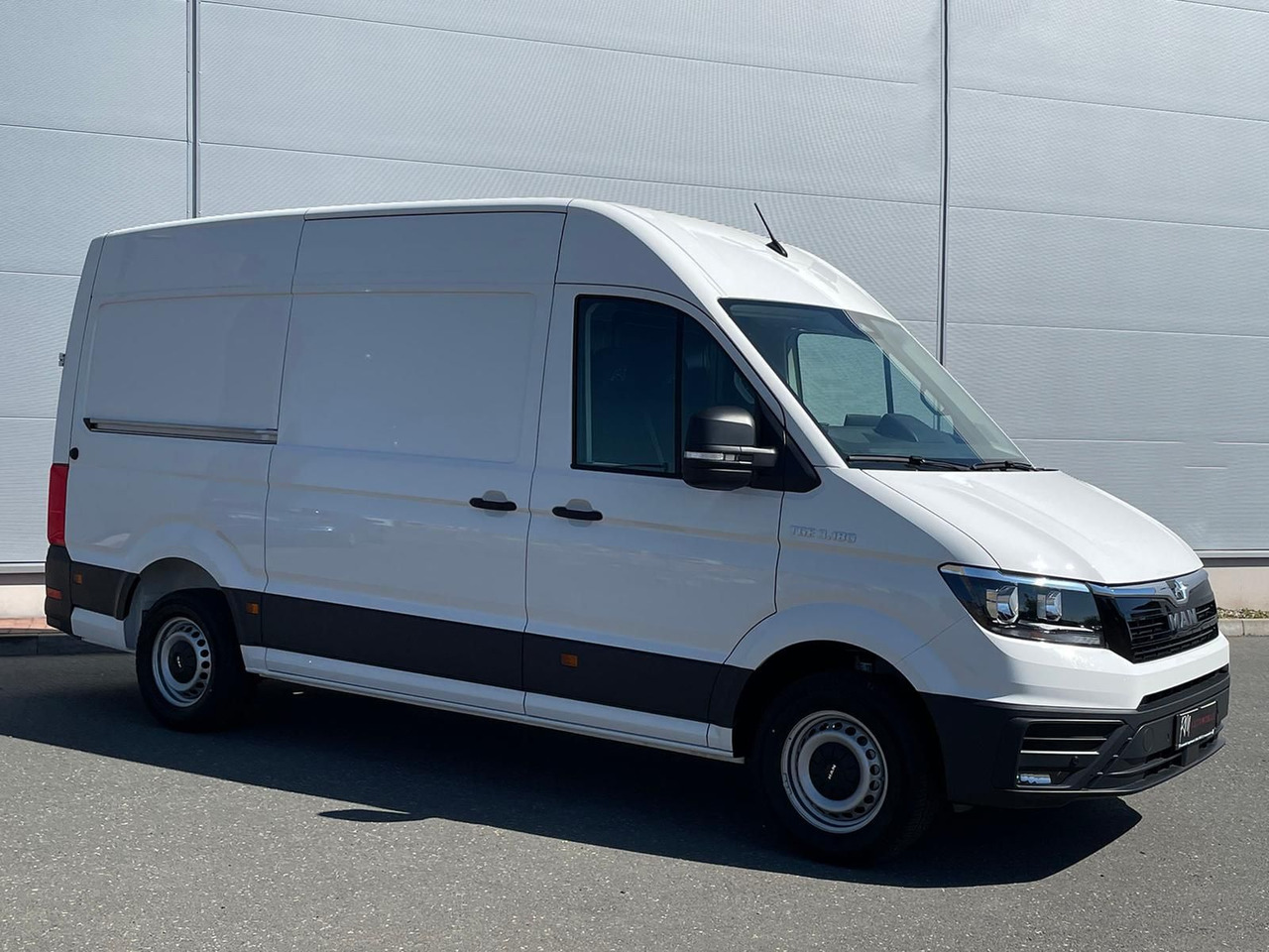 MAN TGE 3.180 L3H3 Kasten KAMERA NAVI DAB SITZH TEMP - Товарно комбе: слика 2 MAN TGE 3.180 L3H3 Kasten KAMERA NAVI DAB SITZH TEMP - Товарно комбе: слика 2