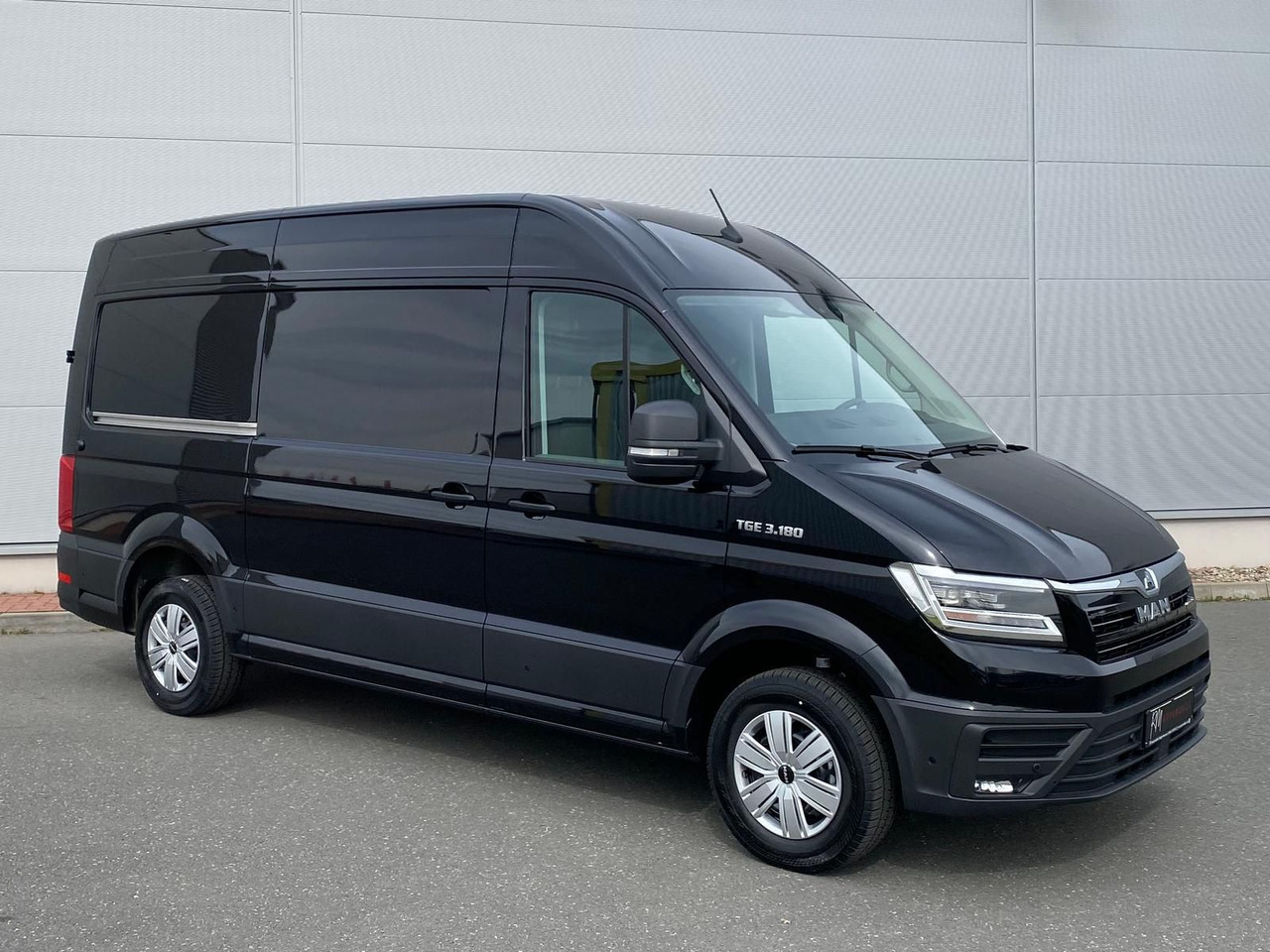 MAN TGE 3.180 L3H3 Kasten STANDHZ ACC LED SITZHZ - Товарно комбе: слика 2 MAN TGE 3.180 L3H3 Kasten STANDHZ ACC LED SITZHZ - Товарно комбе: слика 2