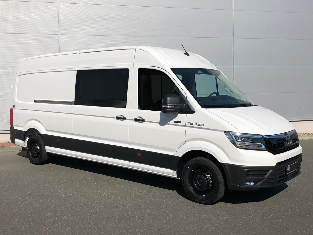 MAN TGE 3.180 L4H3 MIXTO 4x4 Autom LED ACC AHK - Товарно комбе, Комби со двојна кабина: слика 2 MAN TGE 3.180 L4H3 MIXTO 4x4 Autom LED ACC AHK - Товарно комбе, Комби со двојна кабина: слика 2