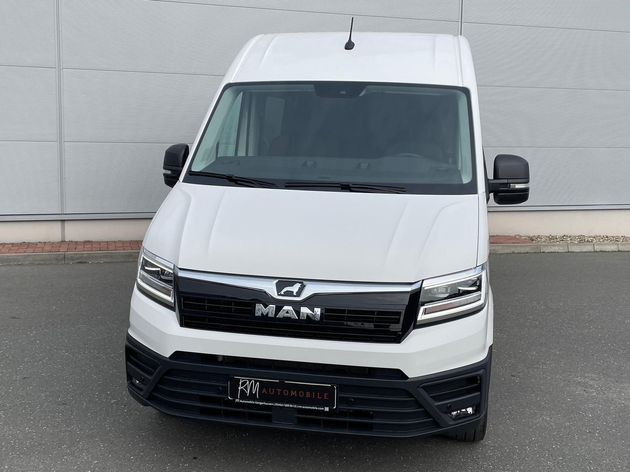 MAN TGE 3.180 L4H3 MIXTO ACC STANDHZ NAVI AHK - Автомобил: слика 4 MAN TGE 3.180 L4H3 MIXTO ACC STANDHZ NAVI AHK - Автомобил: слика 4