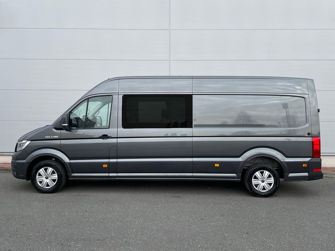 MAN TGE 3.180 L4H3 MIXTO STANDHZ ACC LED SITZHZ - Автомобил: слика 1 MAN TGE 3.180 L4H3 MIXTO STANDHZ ACC LED SITZHZ - Автомобил: слика 1