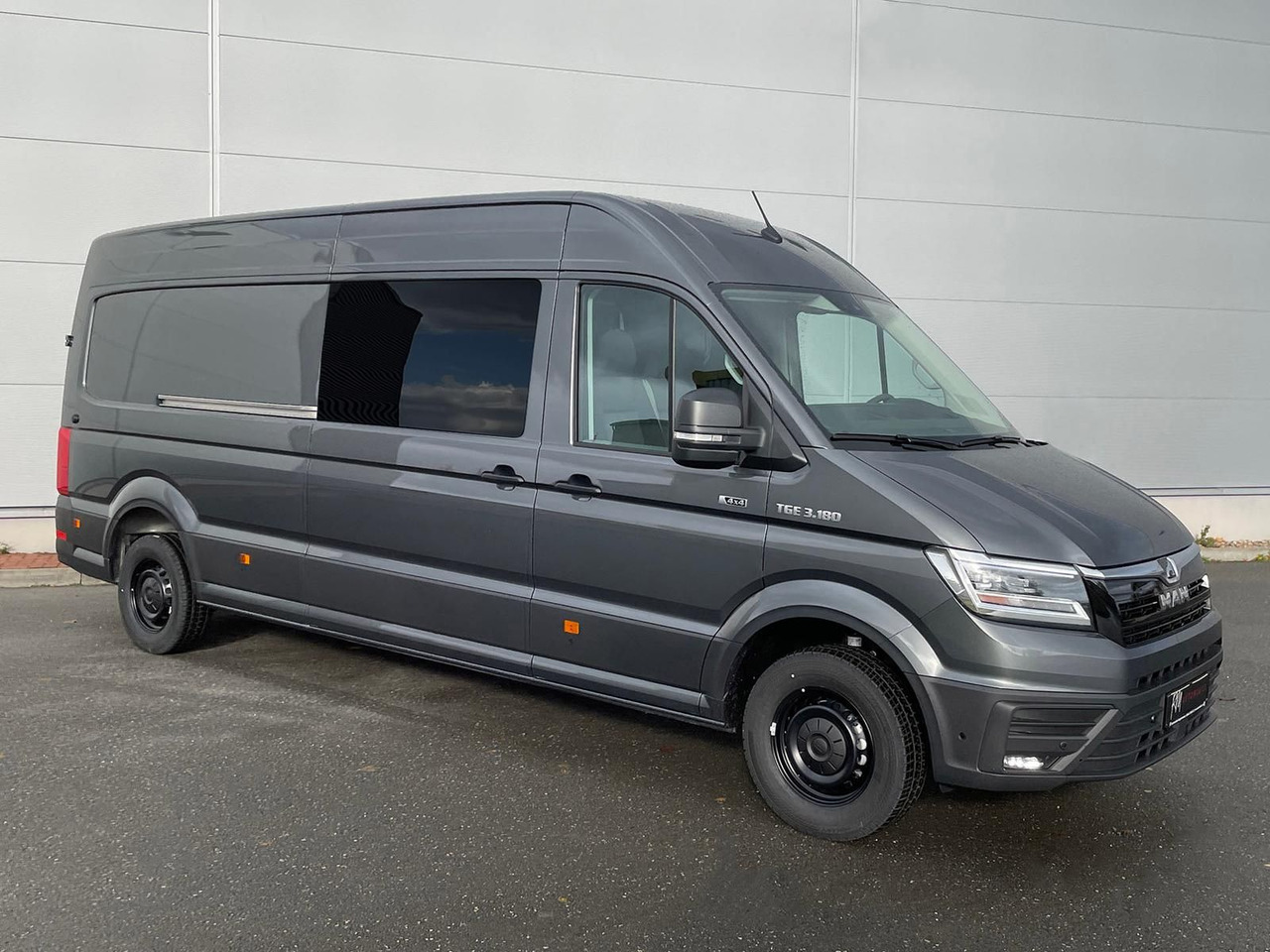 MAN TGE 3.180 L4H3 Schnierle 4x4 DIFF AHK ACC - Товарно комбе, Комби со двојна кабина: слика 2 MAN TGE 3.180 L4H3 Schnierle 4x4 DIFF AHK ACC - Товарно комбе, Комби со двојна кабина: слика 2