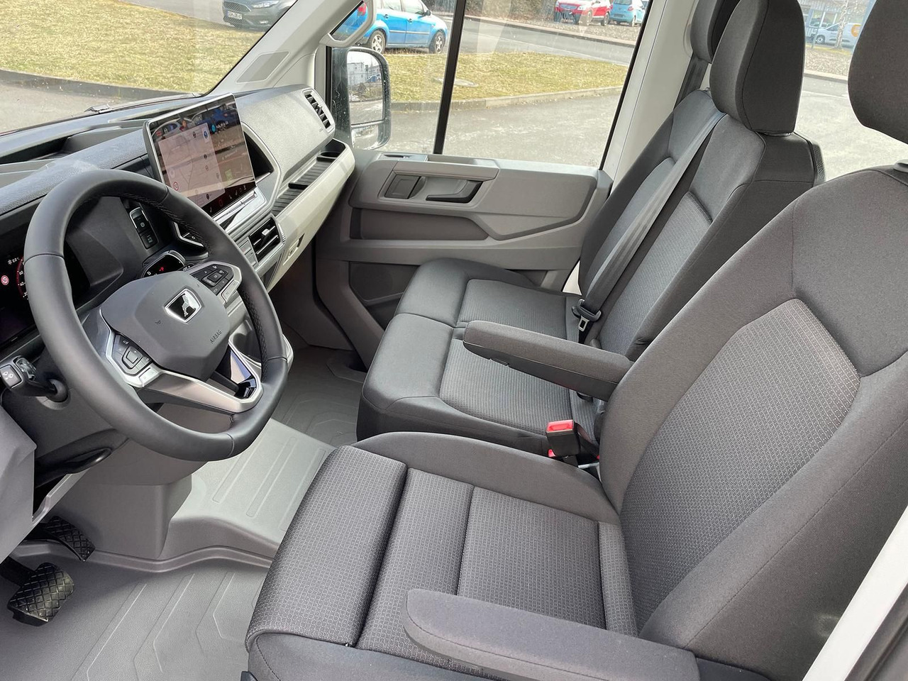 Комбе со отворен сандак, Комби со двојна кабина MAN TGE 3.180 Pritsche DOKA LR KAMERA AHK SITZHZ: слика 15