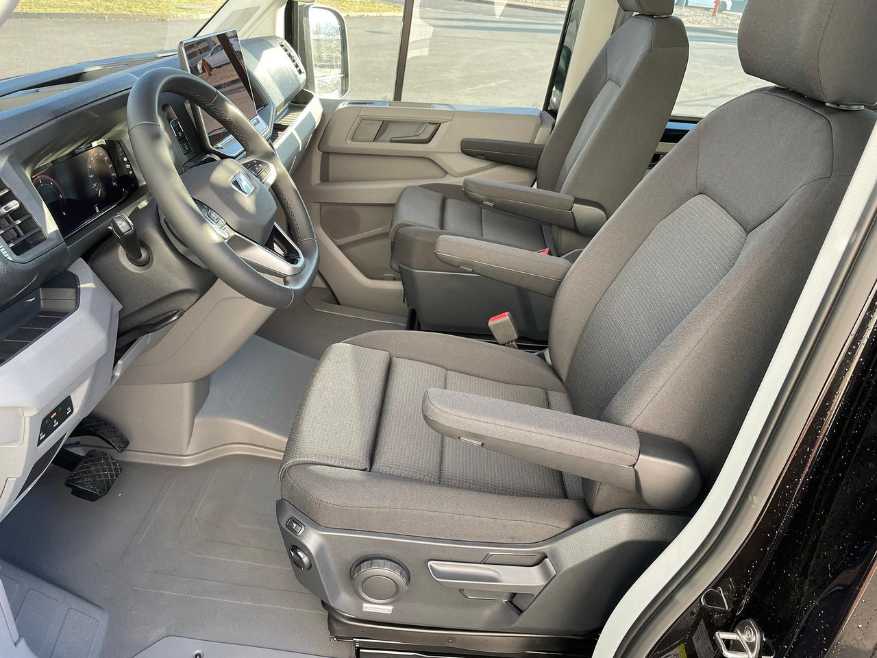 Комби кипер, Комби со двојна кабина MAN TGE 3.180 Pritsche KIPPER DOKA LR 4x4 ACC LED: слика 17