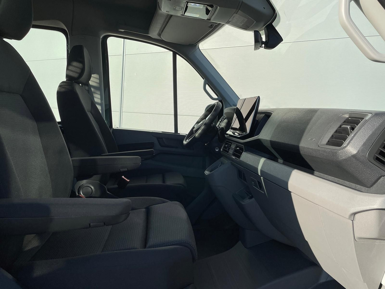 Комби кипер, Комби со двојна кабина MAN TGE 3.180 Pritsche KIPPER DOKA LR 4x4 ACC LED: слика 27