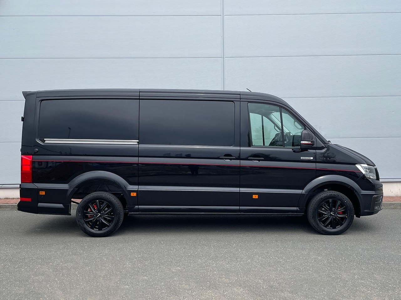 MAN TGE 3.200 L3H2 Kasten 4x4 Individual S ACC STHZ - Товарно комбе: слика 5 MAN TGE 3.200 L3H2 Kasten 4x4 Individual S ACC STHZ - Товарно комбе: слика 5