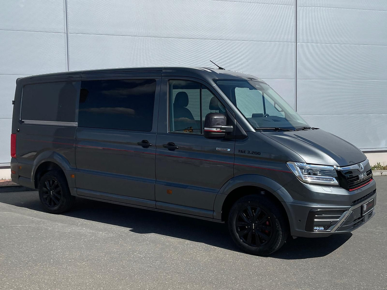 MAN TGE 3.200 L3H2 MIXTO 4x4 Individual S ACC STHZ - Товарно комбе, Комби со двојна кабина: слика 2 MAN TGE 3.200 L3H2 MIXTO 4x4 Individual S ACC STHZ - Товарно комбе, Комби со двојна кабина: слика 2