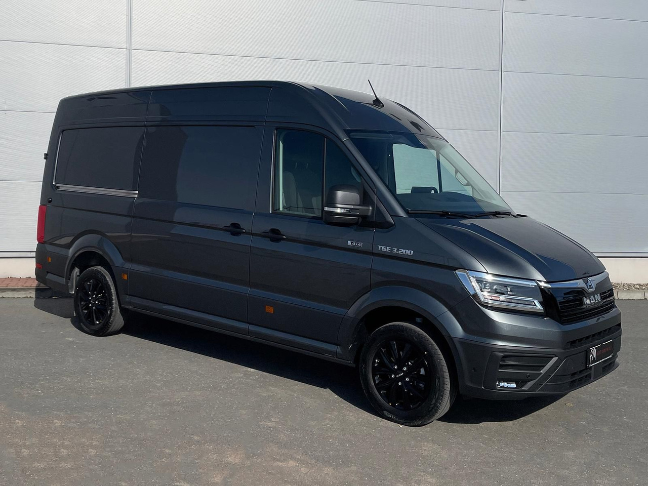 MAN TGE 3.200 L3H3 Kasten 4x4 CAMPER DREHSITZE AHK - Автомобил: слика 2 MAN TGE 3.200 L3H3 Kasten 4x4 CAMPER DREHSITZE AHK - Автомобил: слика 2