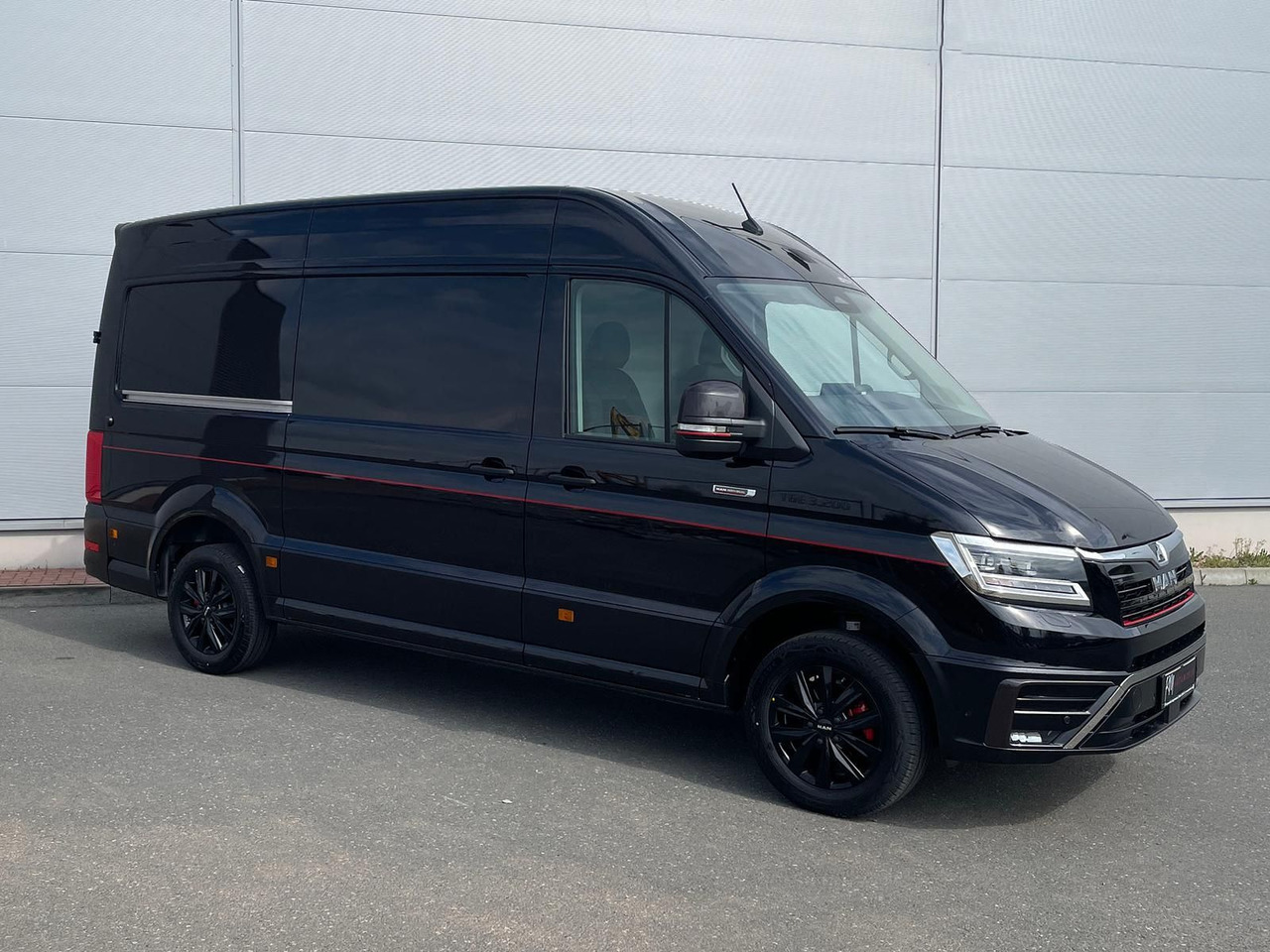 MAN TGE 3.200 L3H3 Kasten 4x4 Individual S ACC STHZ - Товарно комбе: слика 2 MAN TGE 3.200 L3H3 Kasten 4x4 Individual S ACC STHZ - Товарно комбе: слика 2