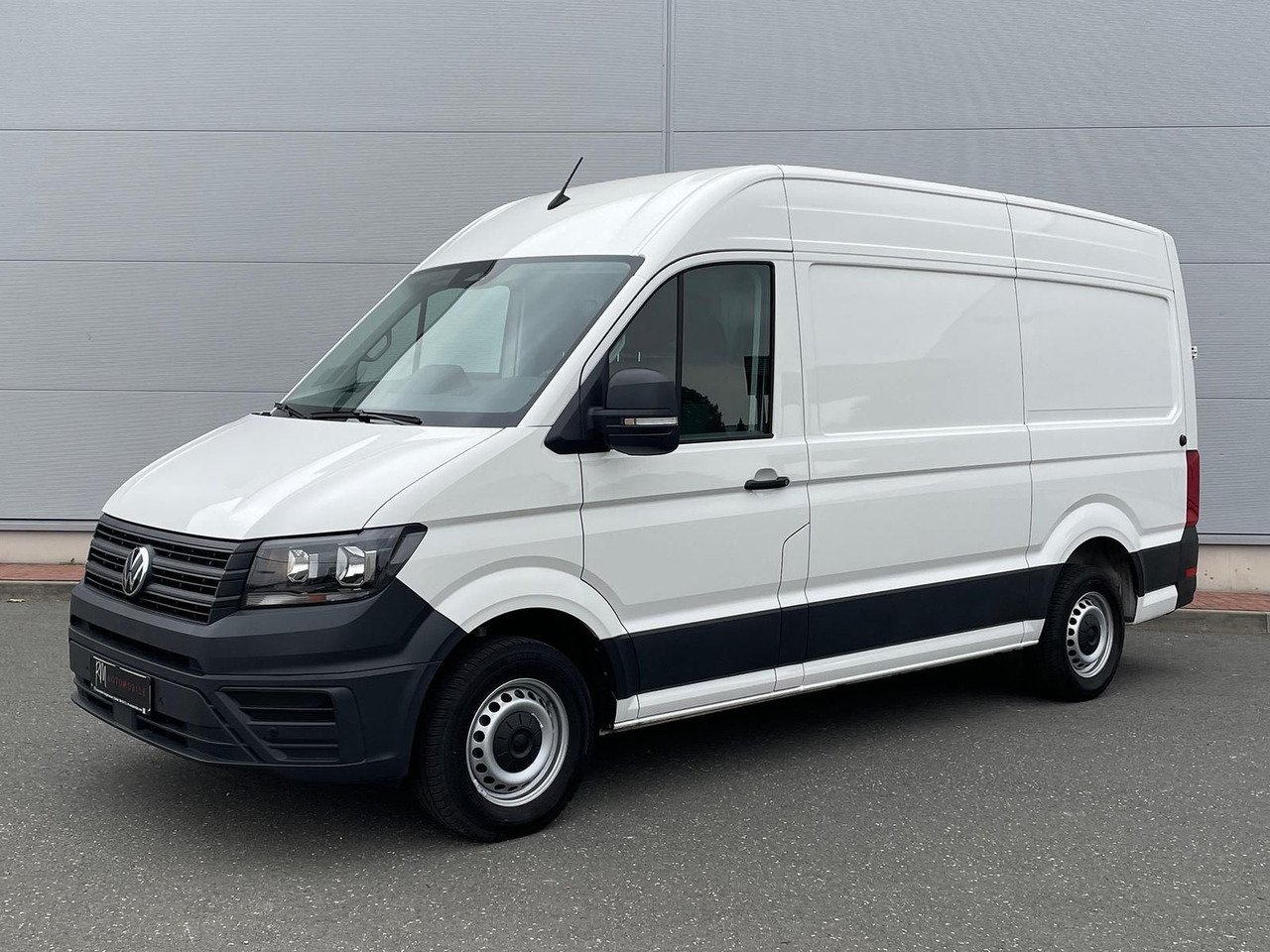 Volkswagen Crafter Kasten 35 L3H3 Autom. NAVI DAB PDC TEMP - Товарно комбе: слика 1 Volkswagen Crafter Kasten 35 L3H3 Autom. NAVI DAB PDC TEMP - Товарно комбе: слика 1