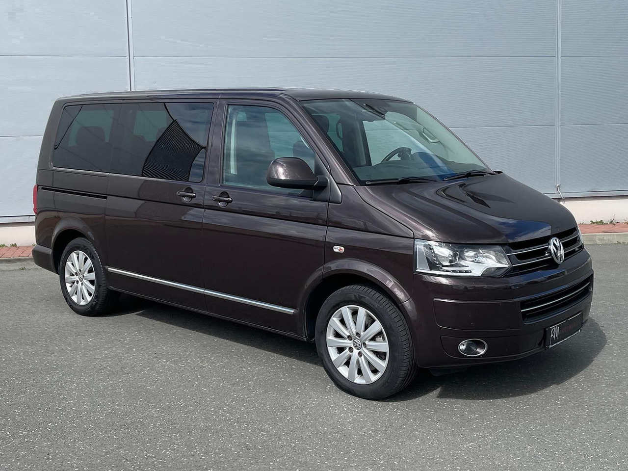 Volkswagen T5 Multivan Highline 4M LEDER AHK MFL - Патничко комбе: слика 2 Volkswagen T5 Multivan Highline 4M LEDER AHK MFL - Патничко комбе: слика 2
