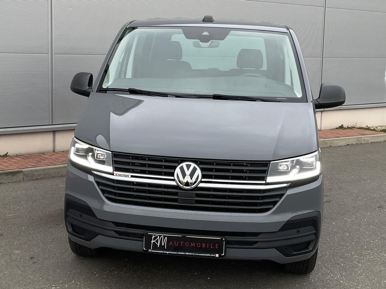Volkswagen T6.1 Transporter 4MOTION NAVI STANDHZ ACC PDC - Минибус, Патничко комбе: слика 3 Volkswagen T6.1 Transporter 4MOTION NAVI STANDHZ ACC PDC - Минибус, Патничко комбе: слика 3
