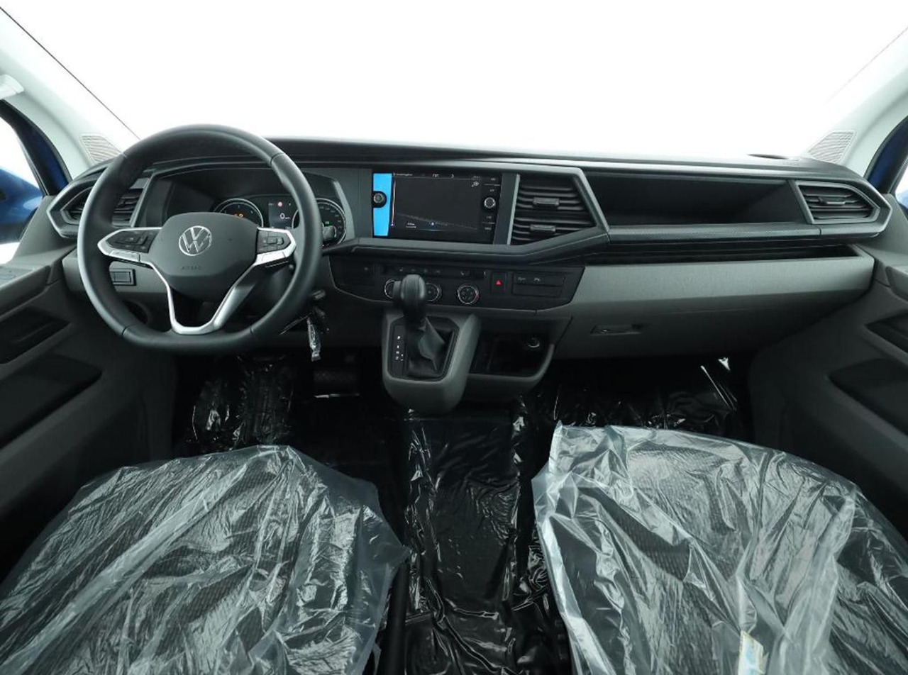 Volkswagen T6.1 Transporter Kombi KR Autom. LED TEMP SITZHZ - Минибус, Патничко комбе: слика 4 Volkswagen T6.1 Transporter Kombi KR Autom. LED TEMP SITZHZ - Минибус, Патничко комбе: слика 4