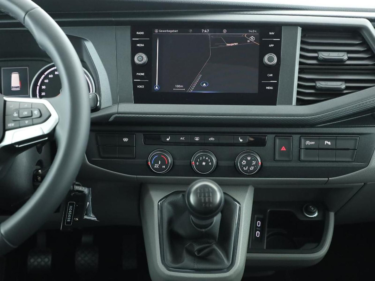 Volkswagen T6.1 Transporter Kombi KR LED STANDHZ ACC NAVI - Караван: слика 5 Volkswagen T6.1 Transporter Kombi KR LED STANDHZ ACC NAVI - Караван: слика 5