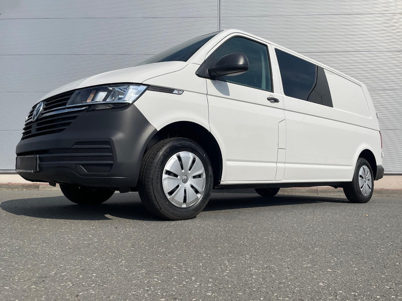 Патничко комбе Volkswagen T6.1 Transporter MIXTO LR 2.0 TDI KLIMA PDC: слика 32