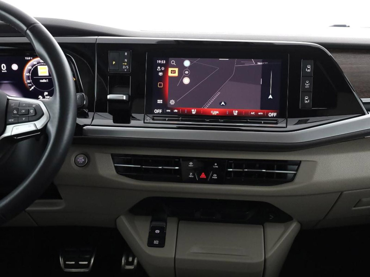 Volkswagen T7 Multivan Style eHybrid LR 4MOTION AHK ACC - Минибус, Патничко комбе: слика 3 Volkswagen T7 Multivan Style eHybrid LR 4MOTION AHK ACC - Минибус, Патничко комбе: слика 3