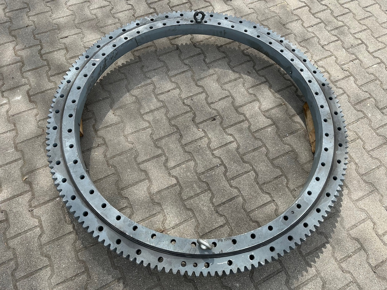 Liebherr Drehkranz - Kugeldrehverbindung Typ:KUD75 VA 007. ID-Nr.982860001. #10014# - Движечки прстен за Градежна машина: слика 4 Liebherr Drehkranz - Kugeldrehverbindung Typ:KUD75 VA 007. ID-Nr.982860001. #10014# - Движечки прстен за Градежна машина: слика 4