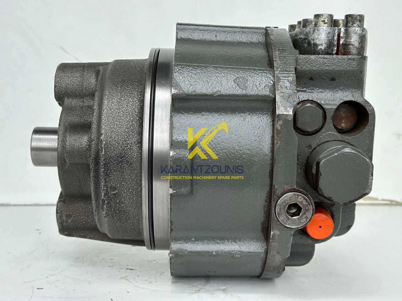 Liebherr Hydraulikeinbaumotor CMVE O 108. ID-Nr.10118562 - ID-Nr.10132610 - ID-Nr.10129048. LOS1916, LOS916, LOS926, R906, R916, R918, R920, R922, R924, R926COMP, R926, R936. #28313# - Хидрауличен мотор за Градежна машина: слика 4 Liebherr Hydraulikeinbaumotor CMVE O 108. ID-Nr.10118562 - ID-Nr.10132610 - ID-Nr.10129048. LOS1916, LOS916, LOS926, R906, R916, R918, R920, R922, R924, R926COMP, R926, R936. #28313# - Хидрауличен мотор за Градежна машина: слика 4