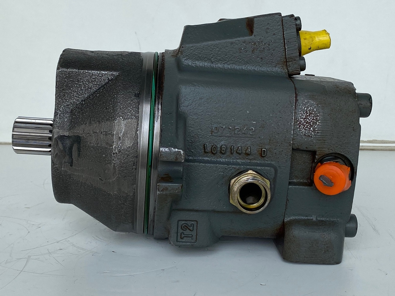 Liebherr Hydraulikeinbaumotor FMV075, ID-Nr.9073978. LOS914, LOS924, R902, R904, R912, R914, R922, R924, R924 COMP, R924 COMPA. #13038# - Хидрауличен мотор за Багер гасеничар: слика 4 Liebherr Hydraulikeinbaumotor FMV075, ID-Nr.9073978. LOS914, LOS924, R902, R904, R912, R914, R922, R924, R924 COMP, R924 COMPA. #13038# - Хидрауличен мотор за Багер гасеничар: слика 4
