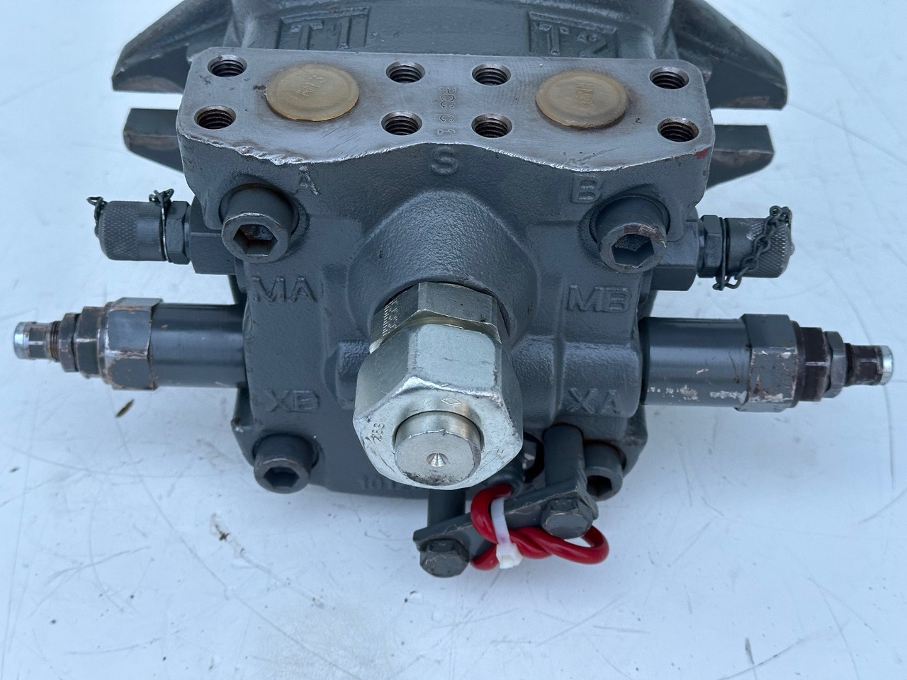 Ротационен редуктор за Багер Liebherr Hydraulikeinbaumotor Typ:FMF090.  ID-Nr.10139164 - ID-Nr.11371743. R946 LC, R946 LC-V, R946 NLC, R946 S-HD, R950 LC-V, R950 S-HD, R950.  #11371743.11929#: слика 10