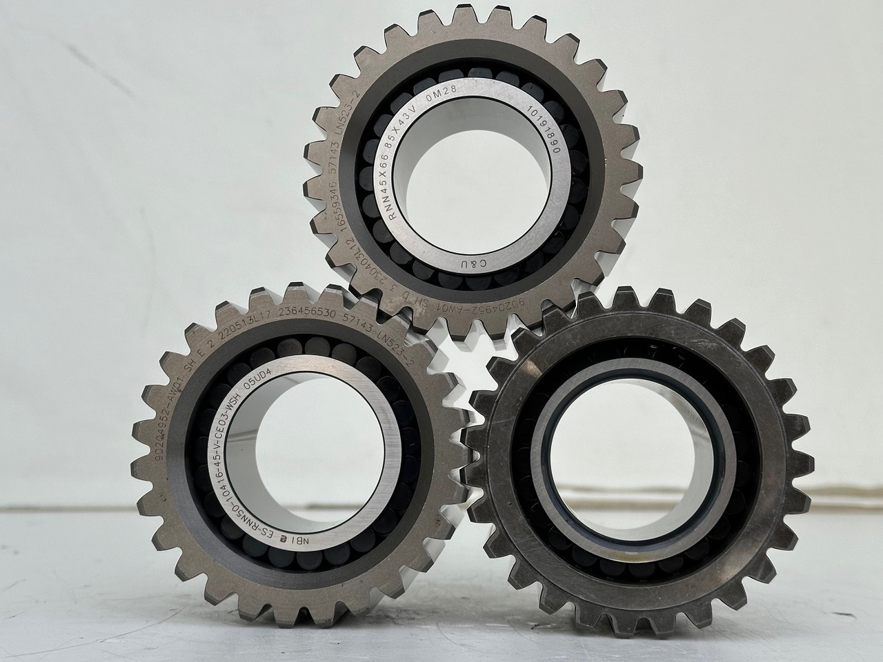 Liebherr Planetenrad ID-Nr.90204951. FAT325P114 - FAT325P115 - FAT325P119. A924,LH30,R914 COMP,R914 RAIL,LOS914,LOS920,R918,R920,R922. #90204951.29.12# - Трансмисија за Градежна машина: слика 2 Liebherr Planetenrad ID-Nr.90204951. FAT325P114 - FAT325P115 - FAT325P119. A924,LH30,R914 COMP,R914 RAIL,LOS914,LOS920,R918,R920,R922. #90204951.29.12# - Трансмисија за Градежна машина: слика 2