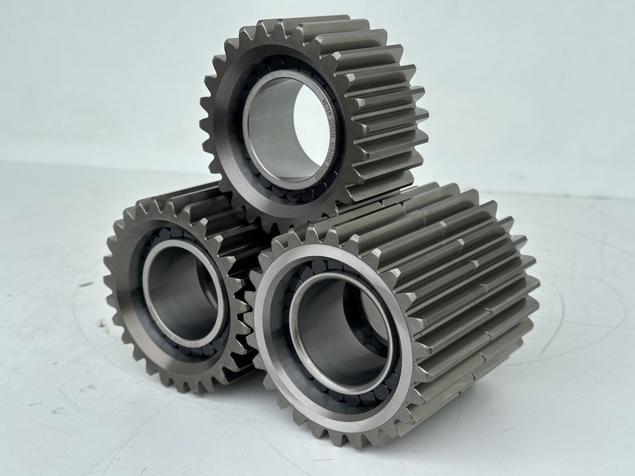 Liebherr Planetenrad ID-Nr.90205840. FAT350P126 - FAT350P138. R920 - R922 - R924 - R925 - R926 - R930 T. #90205840.22.05.03# - Конечен редуктор за Багер гасеничар: слика 1 Liebherr Planetenrad ID-Nr.90205840. FAT350P126 - FAT350P138. R920 - R922 - R924 - R925 - R926 - R930 T. #90205840.22.05.03# - Конечен редуктор за Багер гасеничар: слика 1