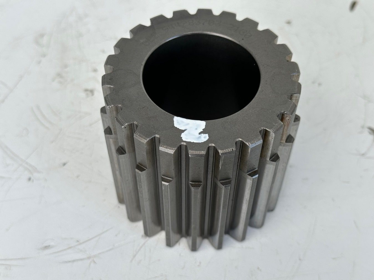 Liebherr Sonnenrad ID-Nr.9442837. FAT350 - FAT350P022 - FAT350P032 - FAT350P059 - FAT350P062 - FAT350P068 - FAT350P079. LH22, LOS103, ER912, LOS914, LOS924 COMP, R313, R317, R900, R902, R904, R912, - Конечен редуктор за Багер гасеничар: слика 1 Liebherr Sonnenrad ID-Nr.9442837. FAT350 - FAT350P022 - FAT350P032 - FAT350P059 - FAT350P062 - FAT350P068 - FAT350P079. LH22, LOS103, ER912, LOS914, LOS924 COMP, R313, R317, R900, R902, R904, R912, - Конечен редуктор за Багер гасеничар: слика 1