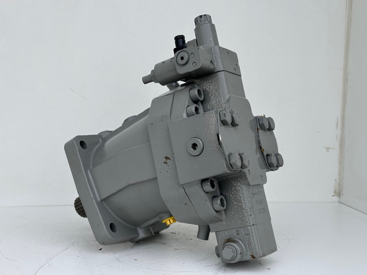 Liebherr Verstellmotor ID-Nr.510240108 - Hydromatik Rexroth Axialkolben-Verstellmotor Typ:A6VM140EP2D/63W-VZB017HB. #24338070# - Хидрауличен мотор за Кран со гасеници: слика 3 Liebherr Verstellmotor ID-Nr.510240108 - Hydromatik Rexroth Axialkolben-Verstellmotor Typ:A6VM140EP2D/63W-VZB017HB. #24338070# - Хидрауличен мотор за Кран со гасеници: слика 3