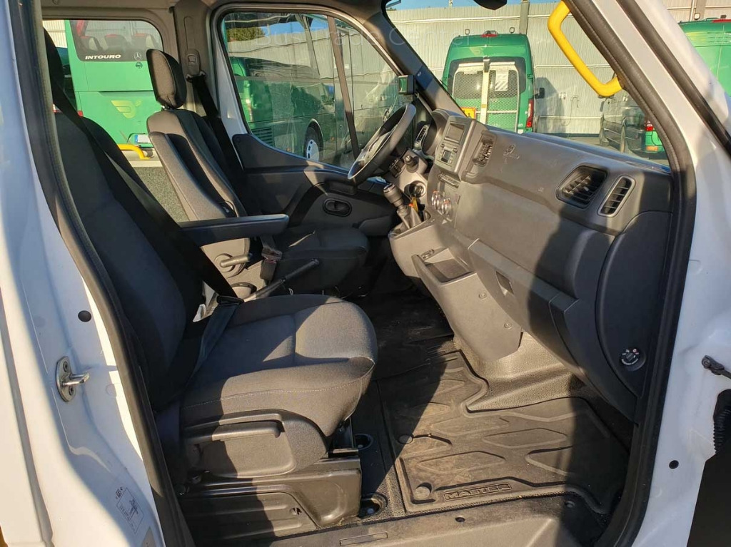 RENAULT Master - Минибус, Патничко комбе: слика 5 RENAULT Master - Минибус, Патничко комбе: слика 5