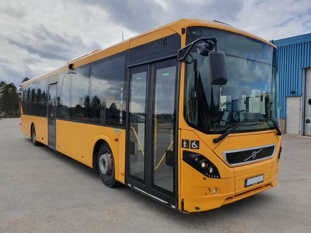 VOLVO 8900 B8RLE - Приградски автобус: слика 1 VOLVO 8900 B8RLE - Приградски автобус: слика 1