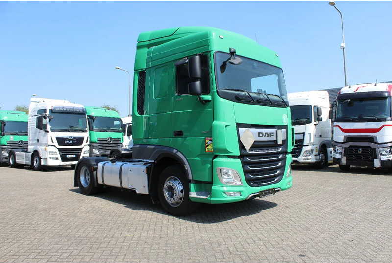 Камион влекач DAF XF 106.480 * EURO6 * 2 TANK *: слика 1