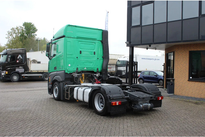 Mercedes-Benz Actros 1942 * 4x2 * 2 TANK * MEGA * - Камион влекач: слика 4 Mercedes-Benz Actros 1942 * 4x2 * 2 TANK * MEGA * - Камион влекач: слика 4