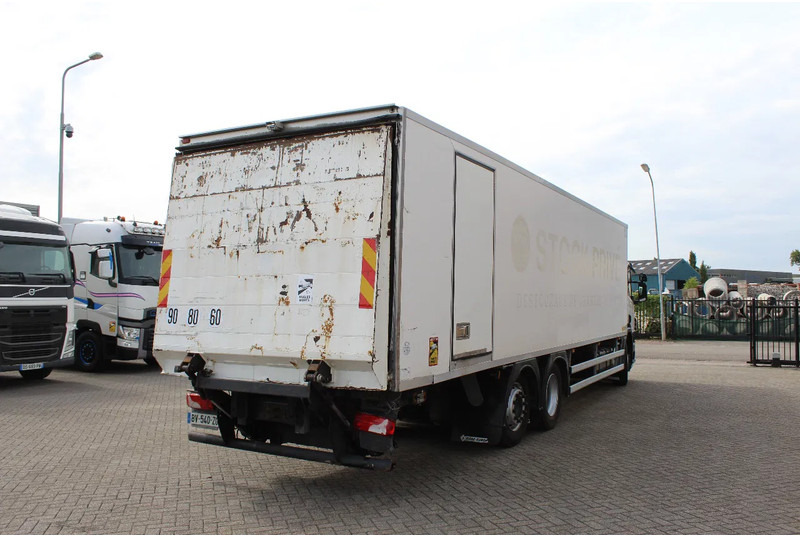 Scania P320 * EURO5 * 6X2 * CARRIER SUPRA 750 * MANUAL * - Камион ладилник: слика 3 Scania P320 * EURO5 * 6X2 * CARRIER SUPRA 750 * MANUAL * - Камион ладилник: слика 3