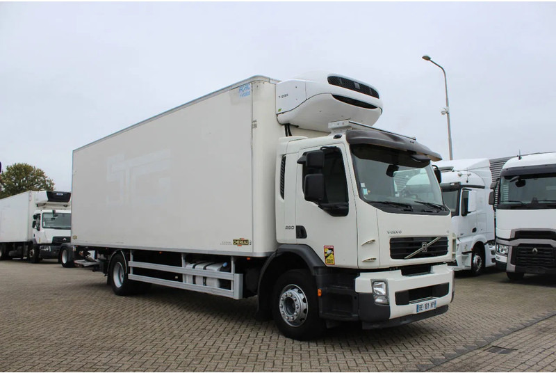 Volvo FE 240 * EURO5 * THERMO KING T-1200R * 4X2 * - Камион ладилник: слика 4 Volvo FE 240 * EURO5 * THERMO KING T-1200R * 4X2 * - Камион ладилник: слика 4