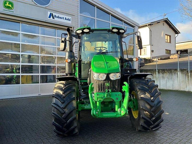 John Deere 6090M - Трактор: слика 3 John Deere 6090M - Трактор: слика 3