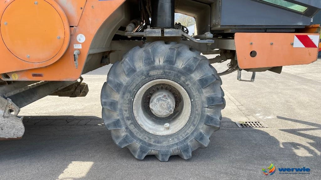 Машина за асфалт Wirtgen WR2400: слика 9