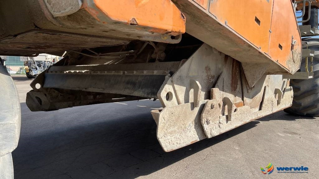 Машина за асфалт Wirtgen WR2400: слика 14