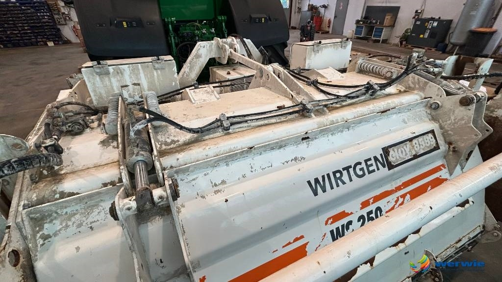 Wirtgen WS 250 - Машина за асфалт: слика 5 Wirtgen WS 250 - Машина за асфалт: слика 5