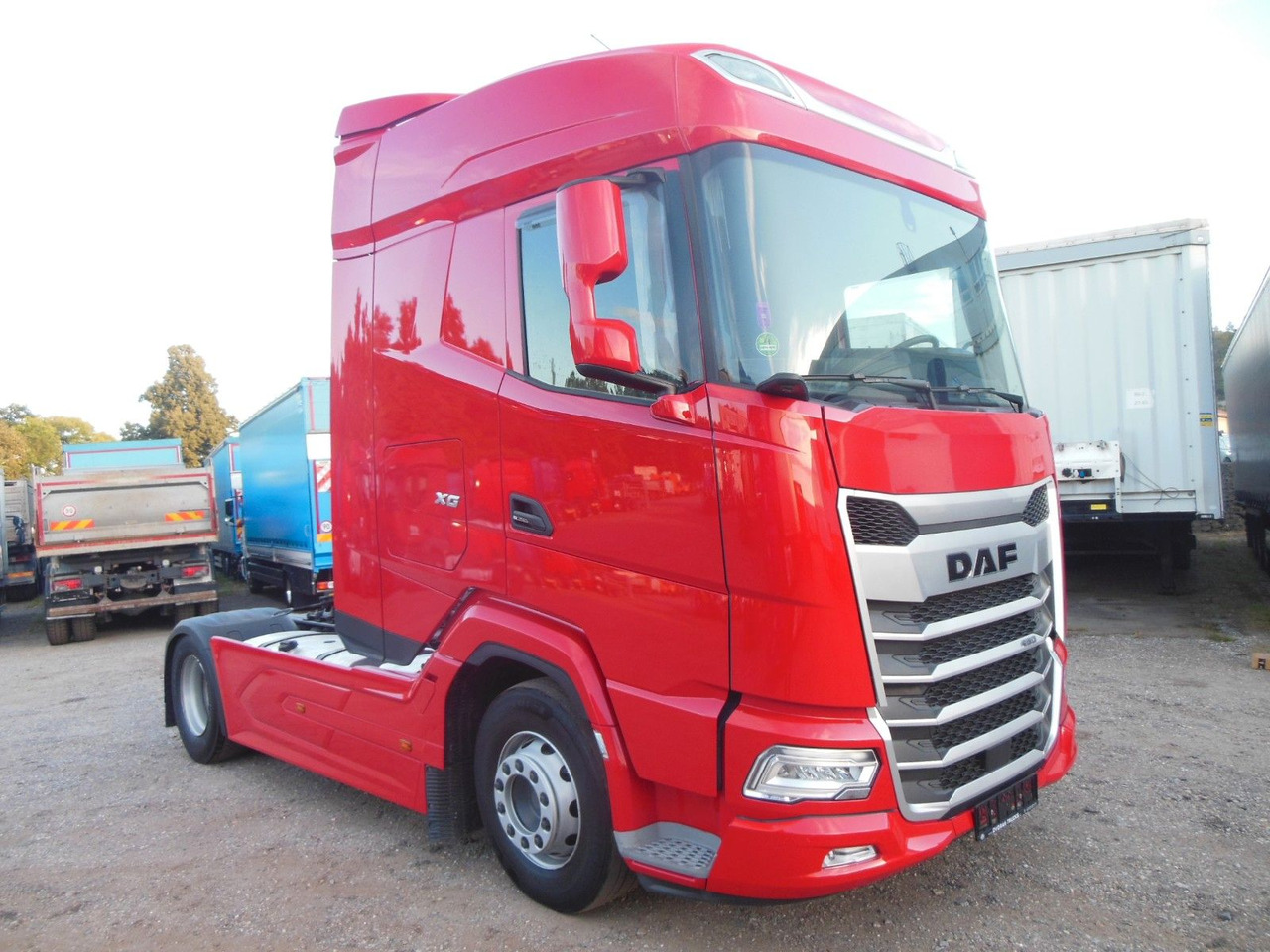 DAF XG 480, KIPPHYDRAULIK, STANDKLIMA, WIE NEUE!!! - Камион влекач: слика 2 DAF XG 480, KIPPHYDRAULIK, STANDKLIMA, WIE NEUE!!! - Камион влекач: слика 2
