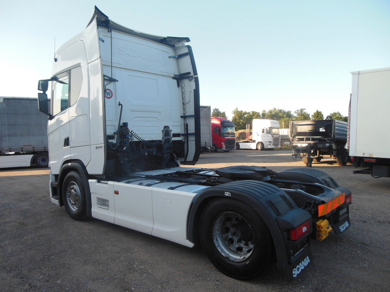 Scania R 450, VOLL LUFT, RETARDER, STANDKLIMA, TOP!!! - Камион влекач: слика 4 Scania R 450, VOLL LUFT, RETARDER, STANDKLIMA, TOP!!! - Камион влекач: слика 4
