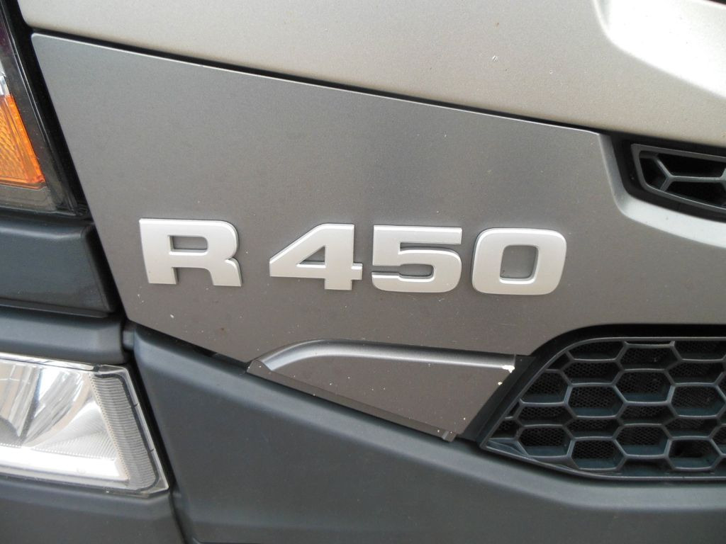 Scania R450 LOWDECK, RETARDER, STANDKLIMA, VOLL LUFT Scania R450 LOWDECK, RETARDER, STANDKLIMA, VOLL LUFT - Камион влекач: слика 5 Scania R450 LOWDECK, RETARDER, STANDKLIMA, VOLL LUFT Scania R450 LOWDECK, RETARDER, STANDKLIMA, VOLL LUFT - Камион влекач: слика 5