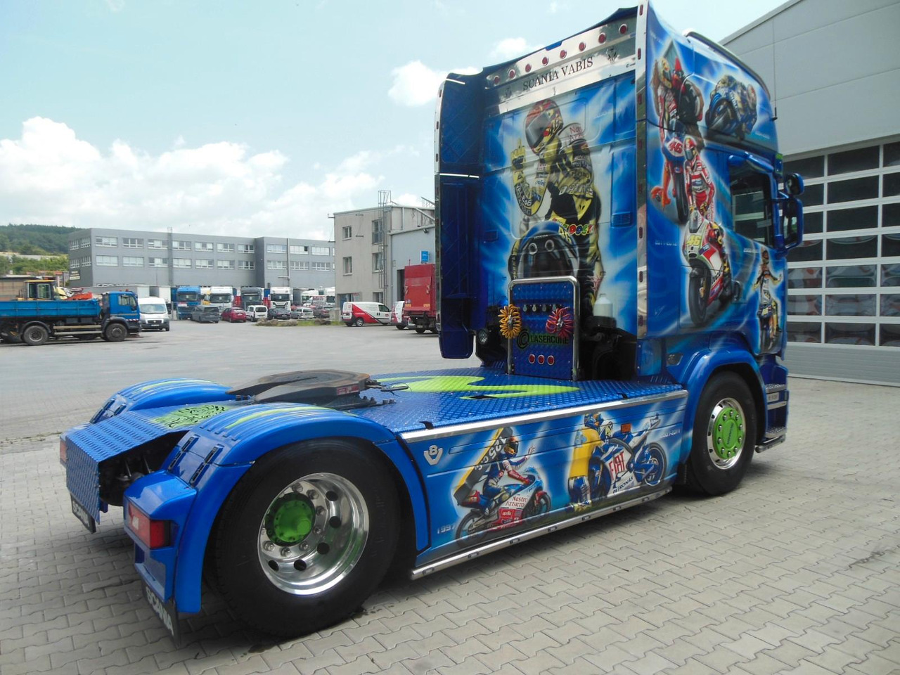 Scania R520, V8, ROSSI, LEDER, TOP!!! Scania R520, V8, ROSSI, LEDER, TOP!!! - Камион влекач: слика 3 Scania R520, V8, ROSSI, LEDER, TOP!!! Scania R520, V8, ROSSI, LEDER, TOP!!! - Камион влекач: слика 3