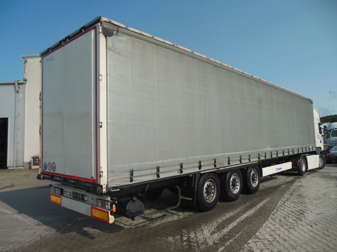 Krone SD, BPW, HUBDACH, LIFT ACHSE, 3 STÜCKS AM LAGER - Полуприколка со церада: слика 1 Krone SD, BPW, HUBDACH, LIFT ACHSE, 3 STÜCKS AM LAGER - Полуприколка со церада: слика 1