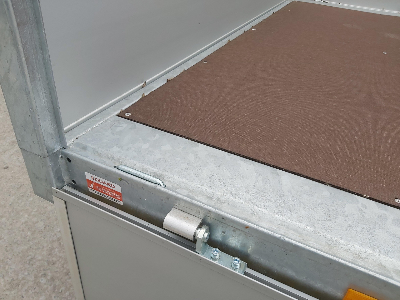 Hochlader 356x200x30cm Lfh: 56cm 10" (L) 2700kg - Приколка платформа: слика 3 Hochlader 356x200x30cm Lfh: 56cm 10" (L) 2700kg - Приколка платформа: слика 3