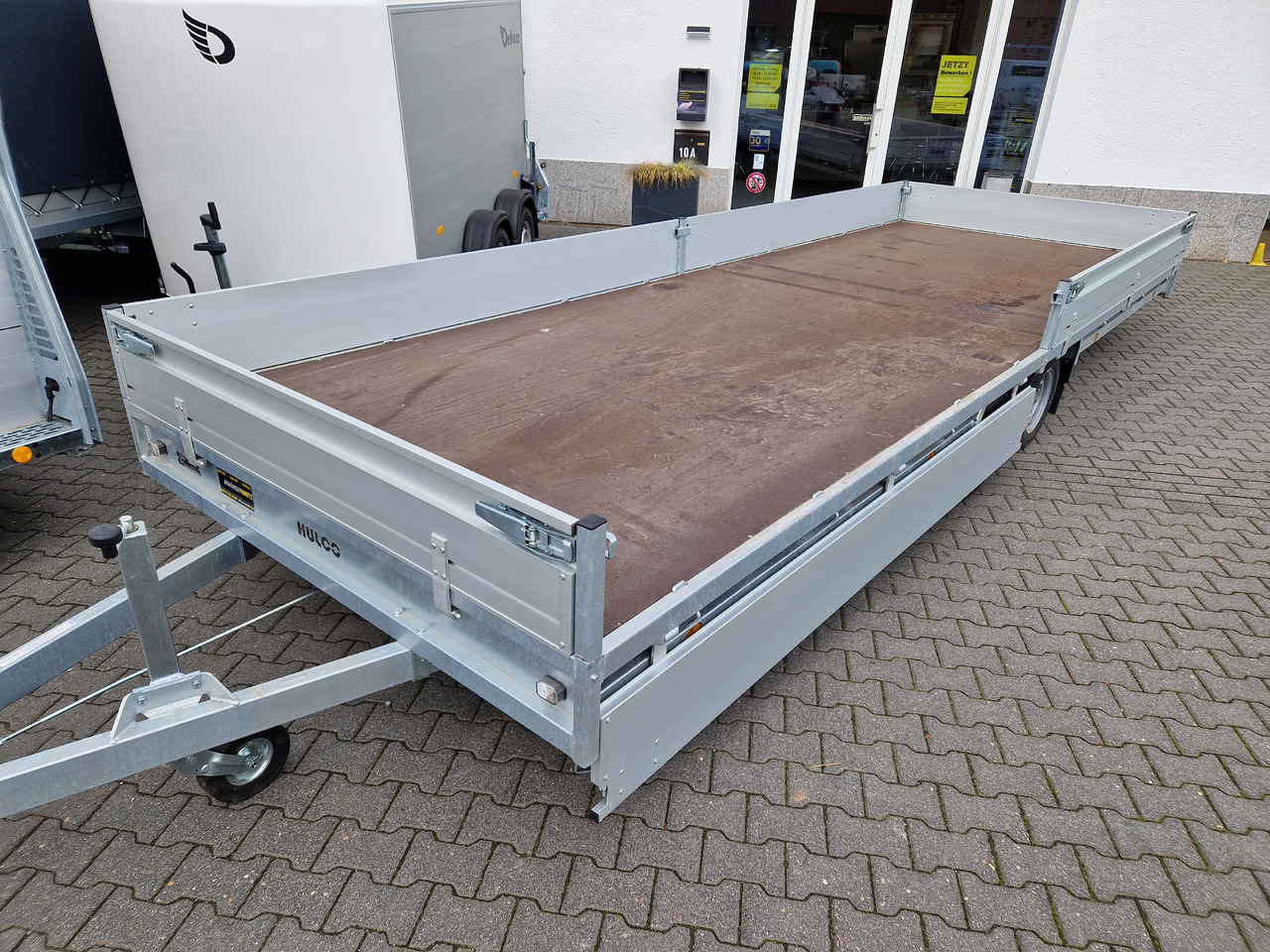 MEDAX 2-3500 611x223x30cm extrabreit niedrig Fahrwerk 12" (XXXL) 3500kg - Приколка платформа: слика 5 MEDAX 2-3500 611x223x30cm extrabreit niedrig Fahrwerk 12" (XXXL) 3500kg - Приколка платформа: слика 5